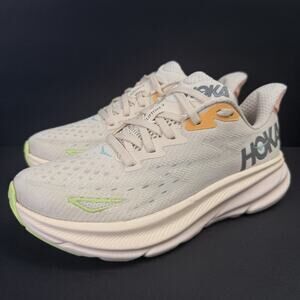 HOKA Clifton 9 Women’s 7B Vanilla Astral Running Shoes Sneakers Pre-Owned